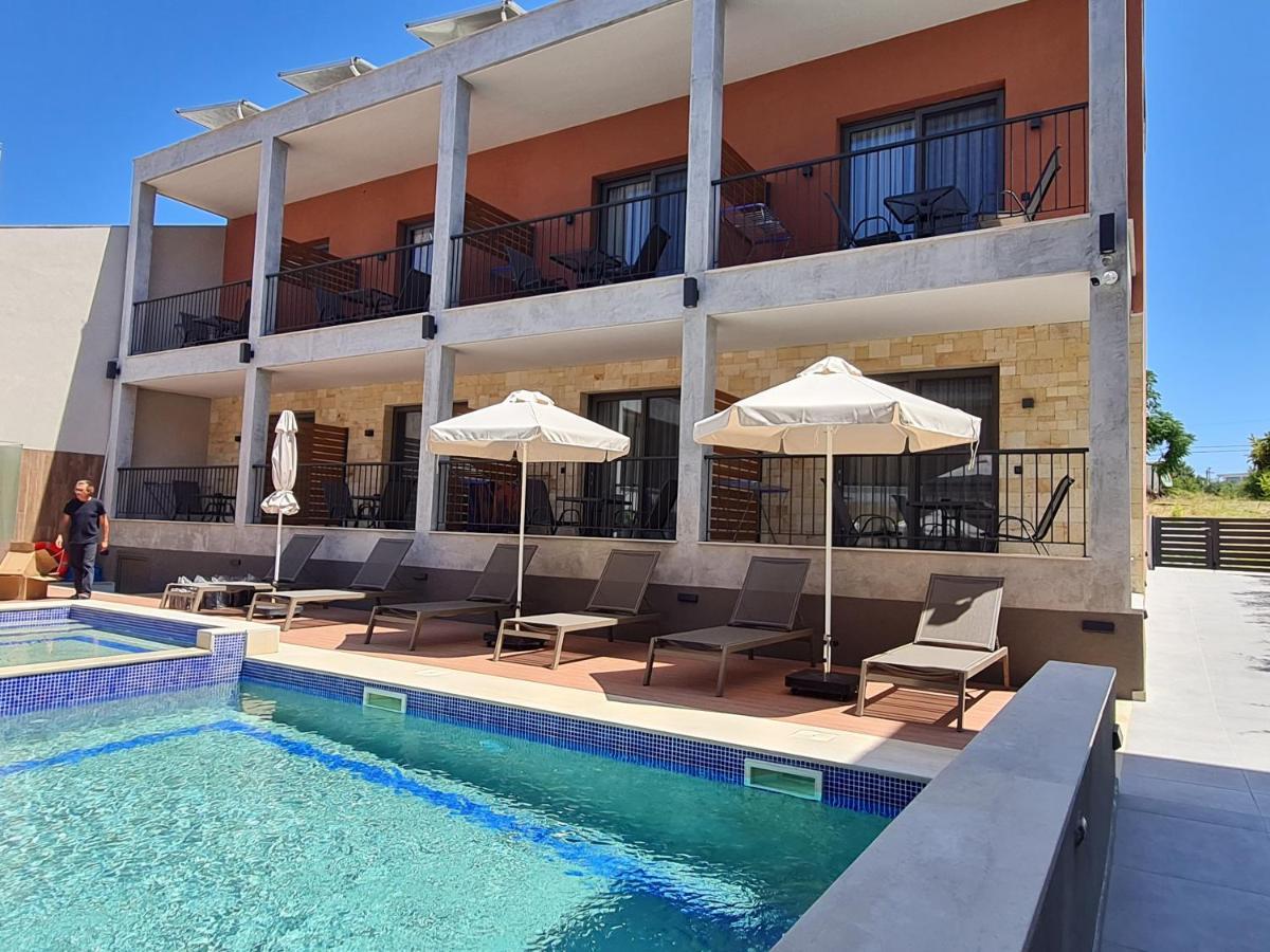 Maltepe Luxury Accommodation By Travel Pro Services Kallithea  Kültér fotó