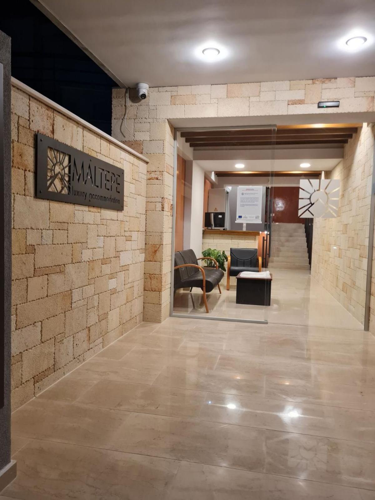 Maltepe Luxury Accommodation By Travel Pro Services Kallithea  Kültér fotó